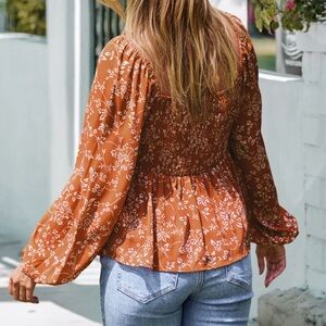 NWT • Sam & Jess • Rust Top •